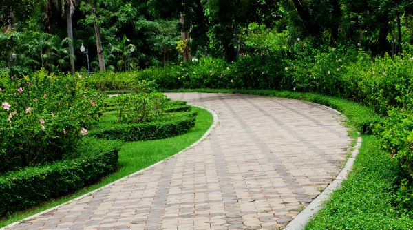 Cost of Paver Walkway Repair in Ventura