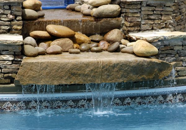 Cost of Pool Hardscaping in Ventura